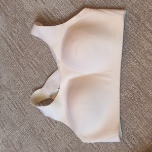 Lululemon Enlite Sports Bra white